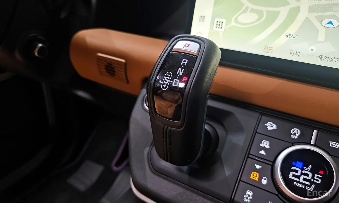 Фото 9 - Land Rover Defender