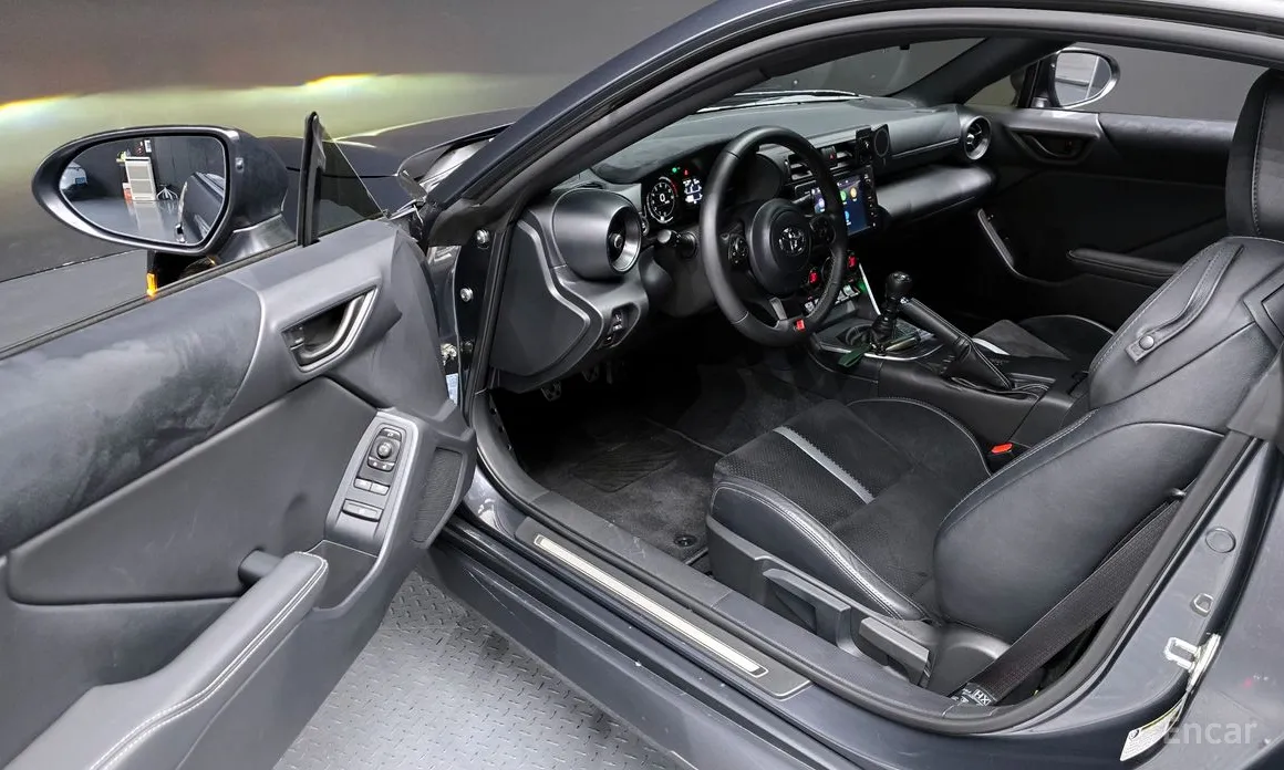 Фото 11 - Toyota 86