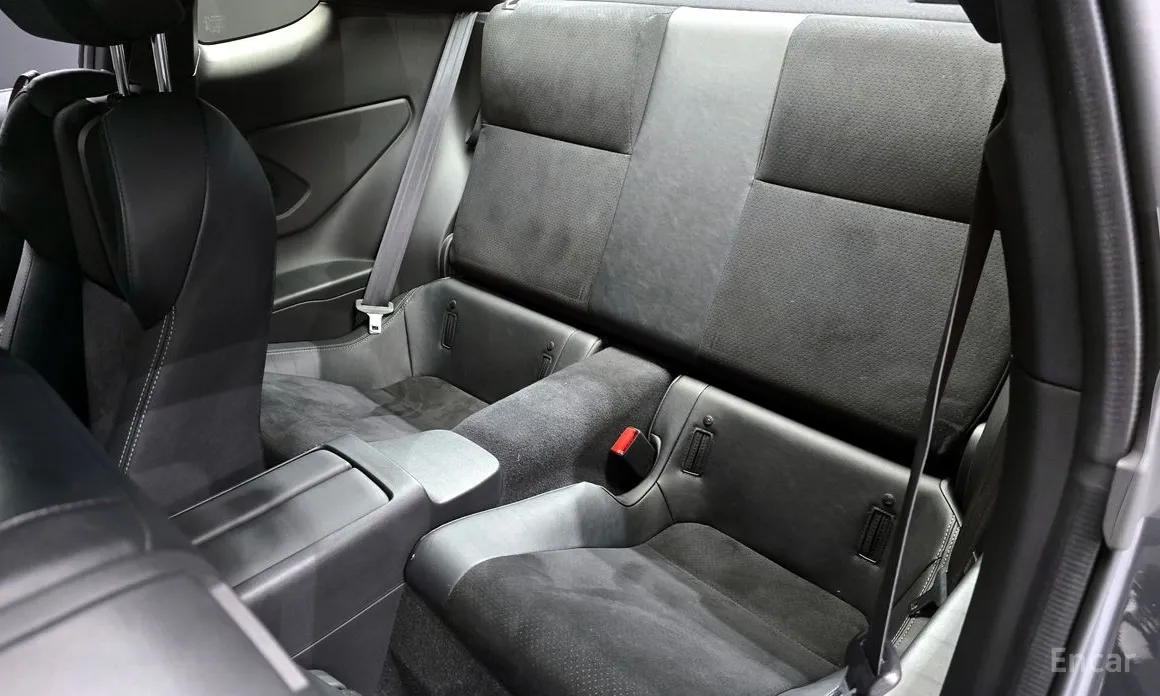 Фото 12 - Toyota 86