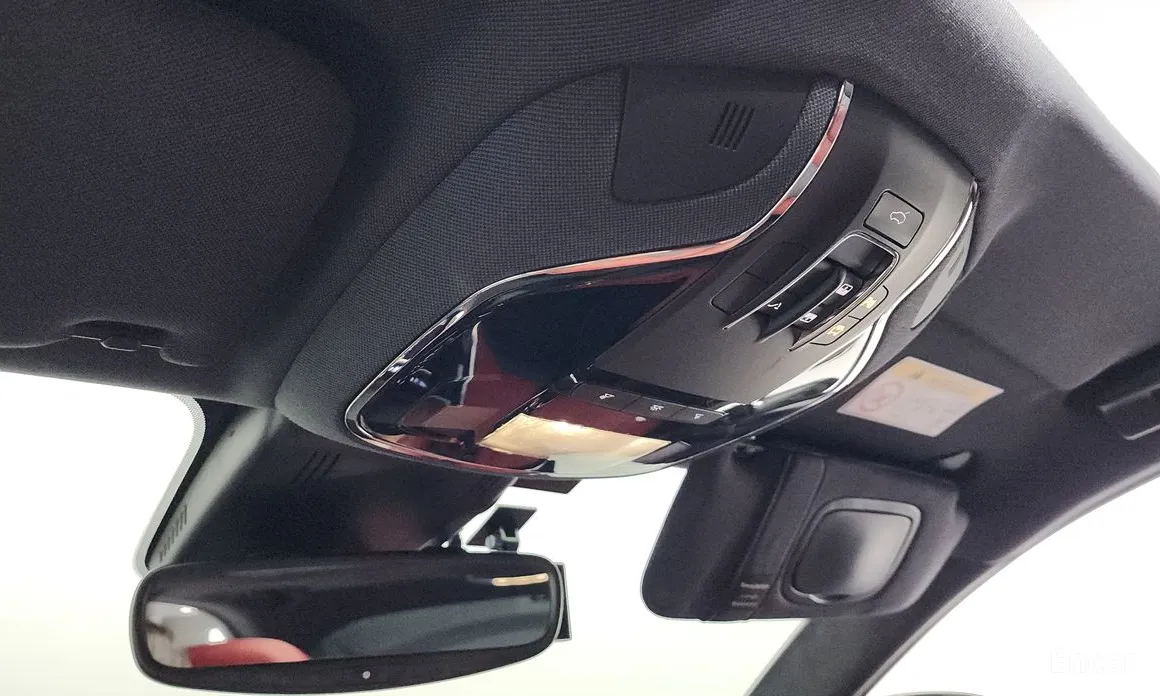 Фото 17 - Maserati Ghibli