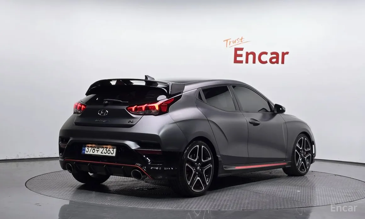 Фото 2 - Hyundai Veloster