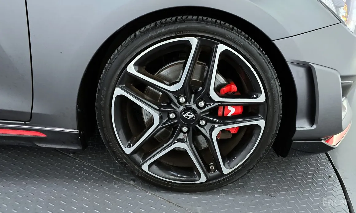 Фото 5 - Hyundai Veloster