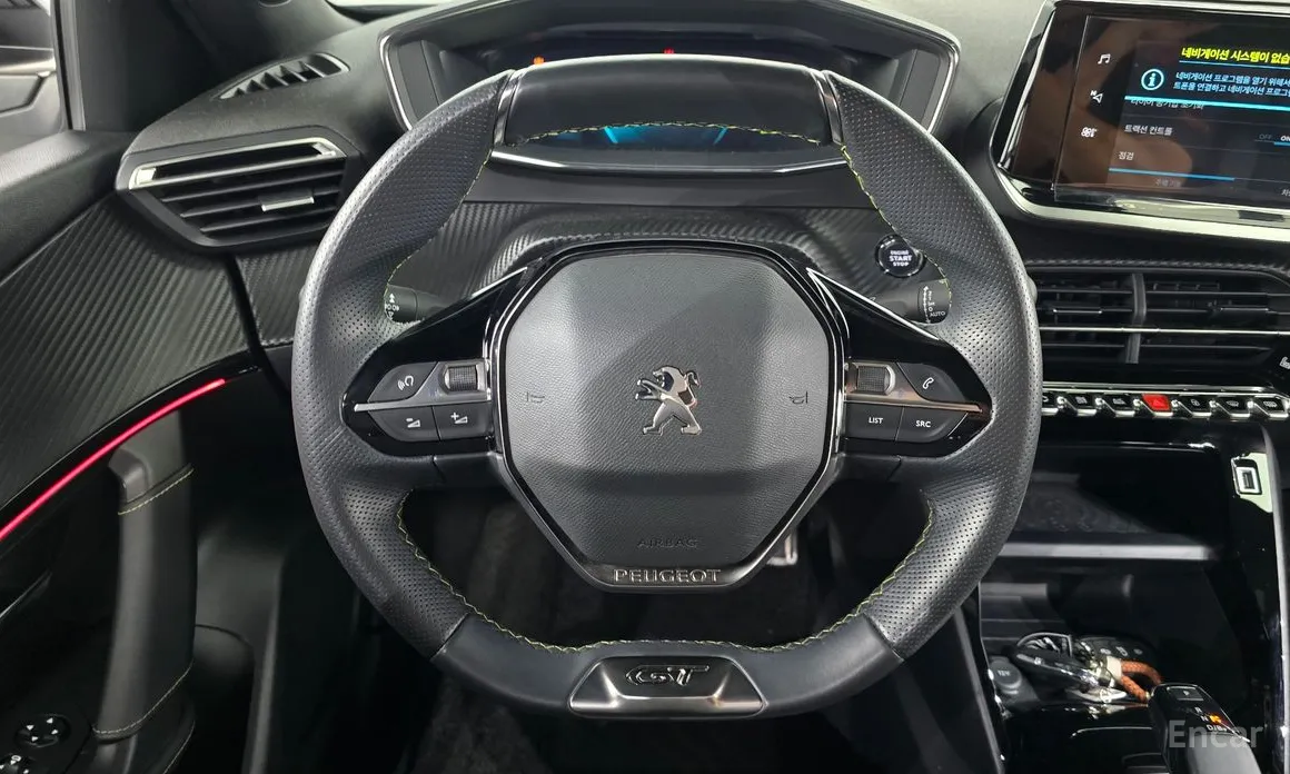 Фото 13 - Peugeot 2008