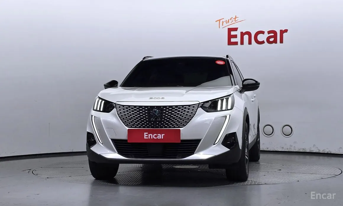 Фото 3 - Peugeot 2008