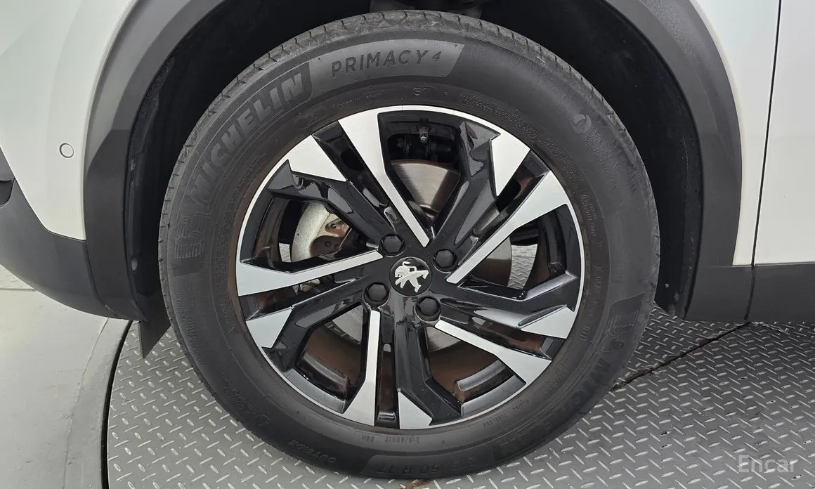 Фото 5 - Peugeot 2008