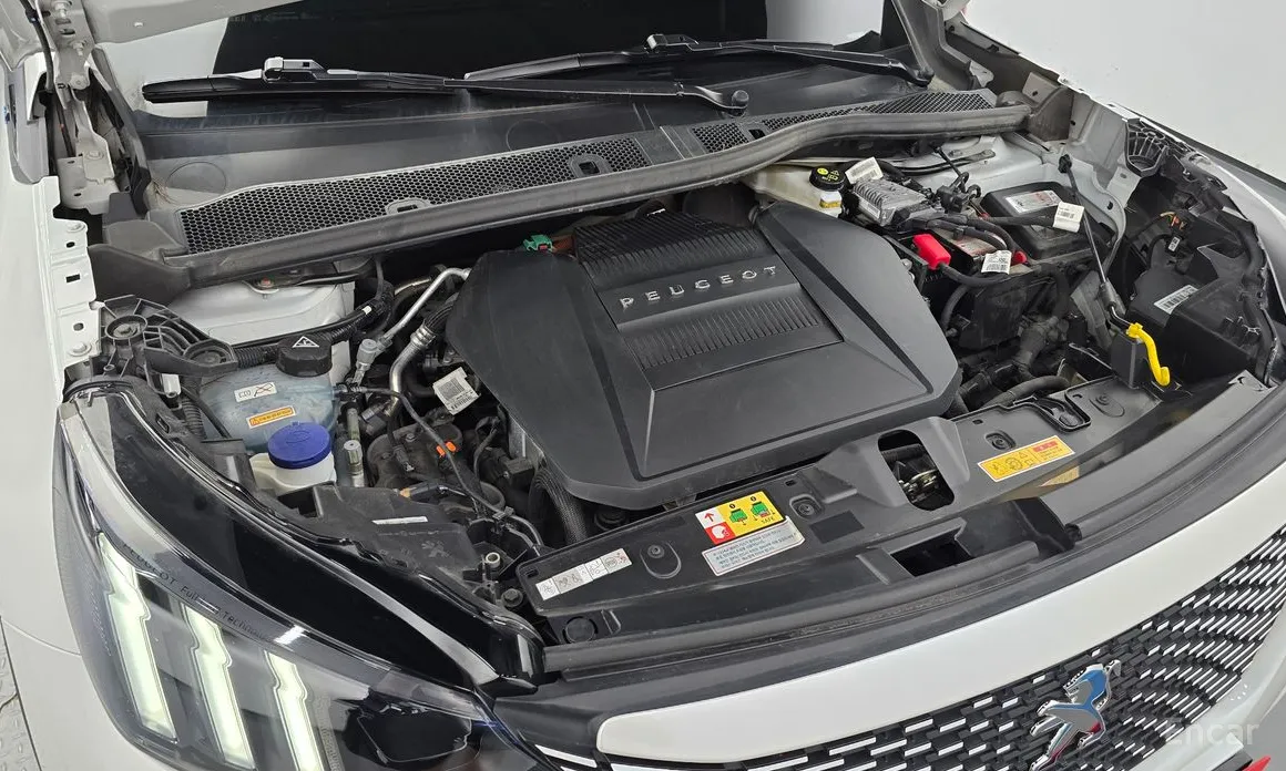 Фото 6 - Peugeot 2008