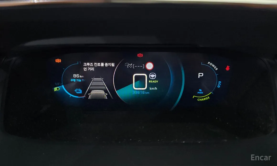 Фото 8 - Peugeot 2008