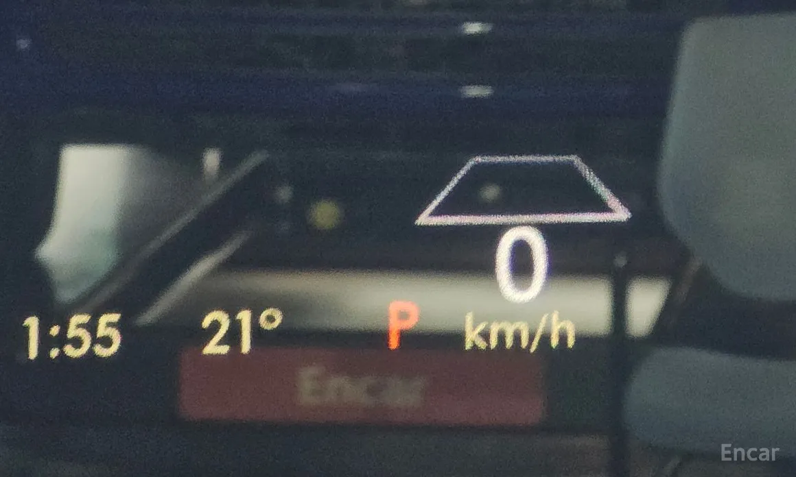 Фото 17 - Lincoln Aviator