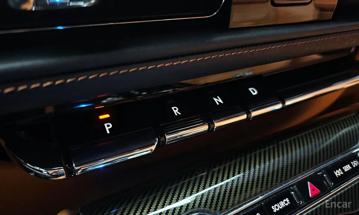 Фото 9 - Lincoln Aviator