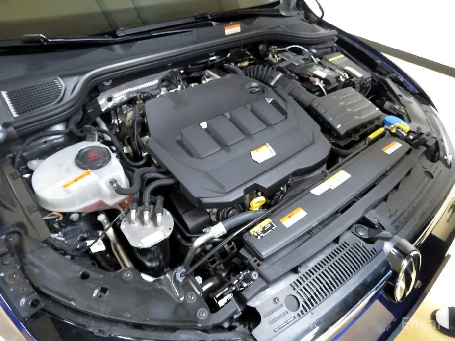 Фото 16 - Volkswagen Golf