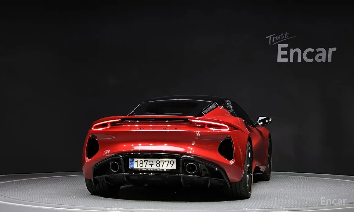 Фото 4 - Lotus Emira