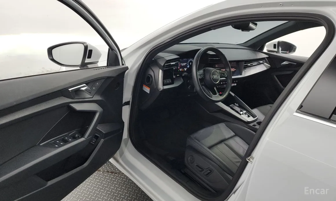 Фото 10 - Audi A3