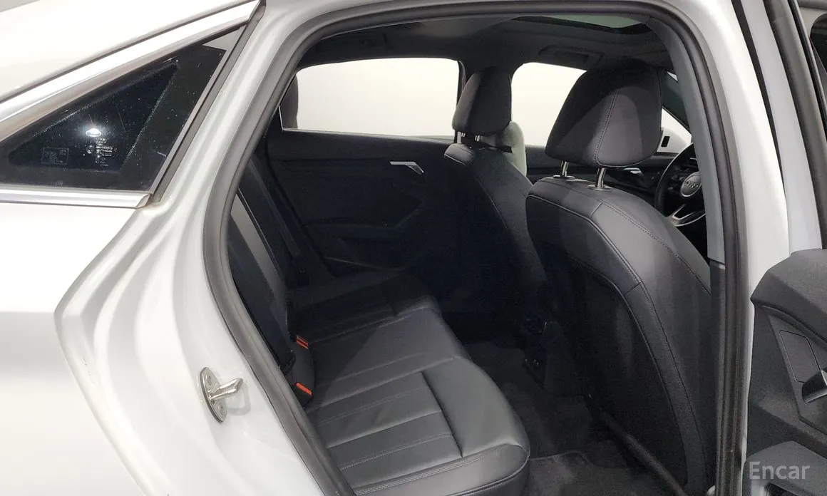 Фото 12 - Audi A3