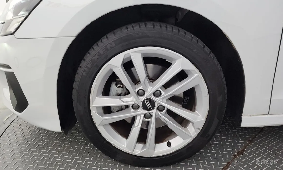 Фото 5 - Audi A3