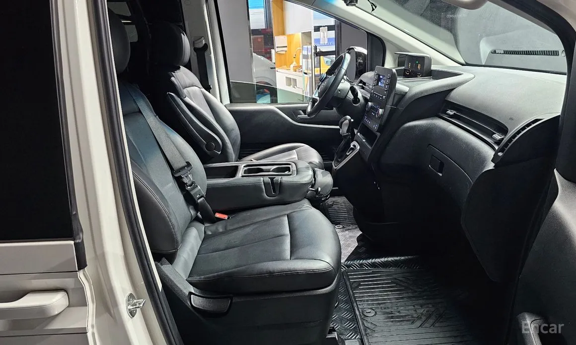 Фото 10 - Hyundai Staria