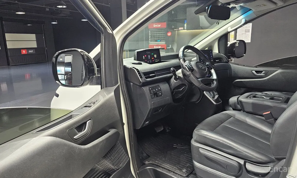 Фото 11 - Hyundai Staria