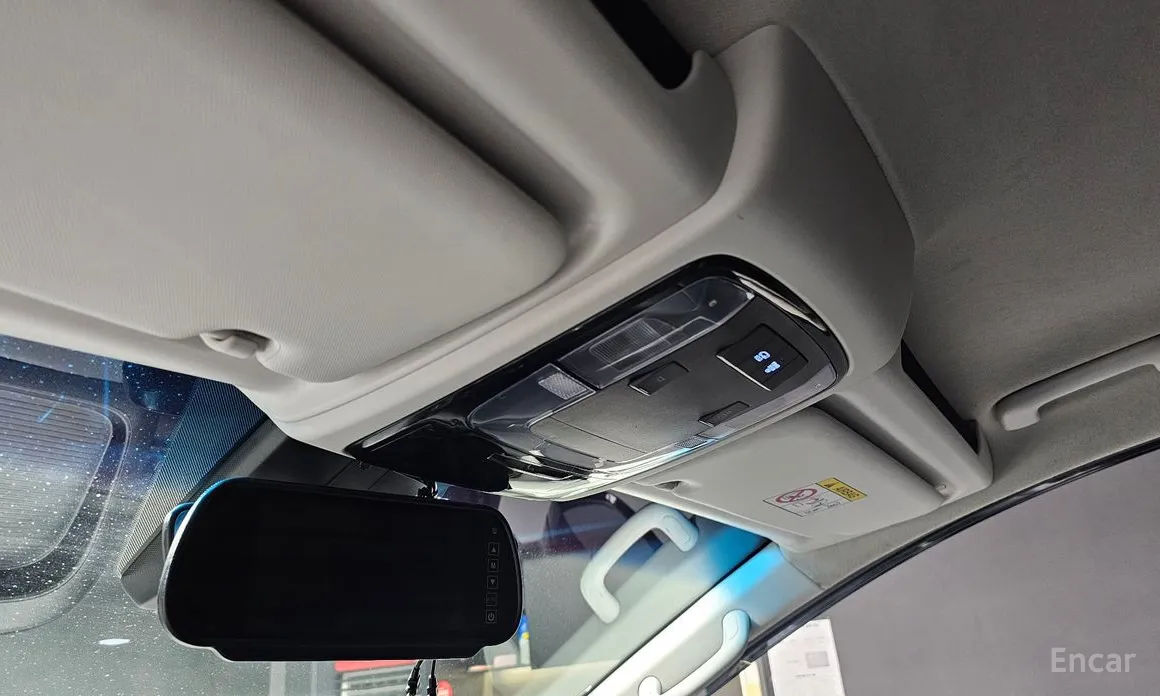 Фото 18 - Hyundai Staria