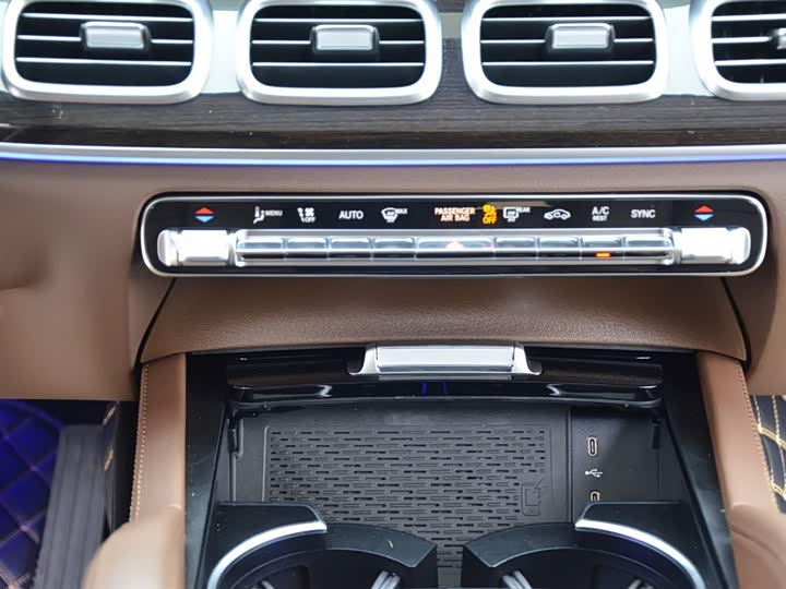 Фото 8 - Mercedes-Benz GLE-Class