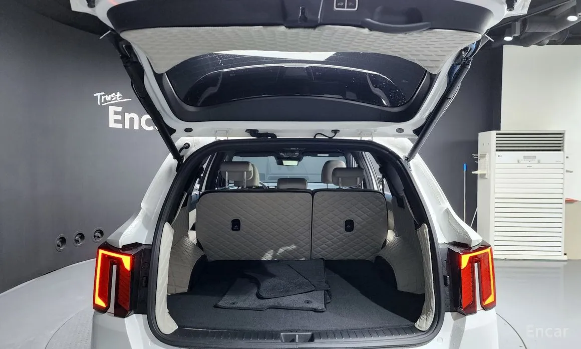 Фото 20 - Kia Sorento