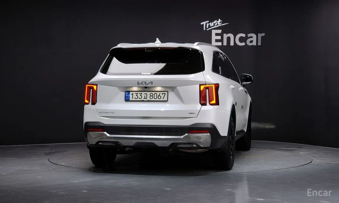 Фото 4 - Kia Sorento