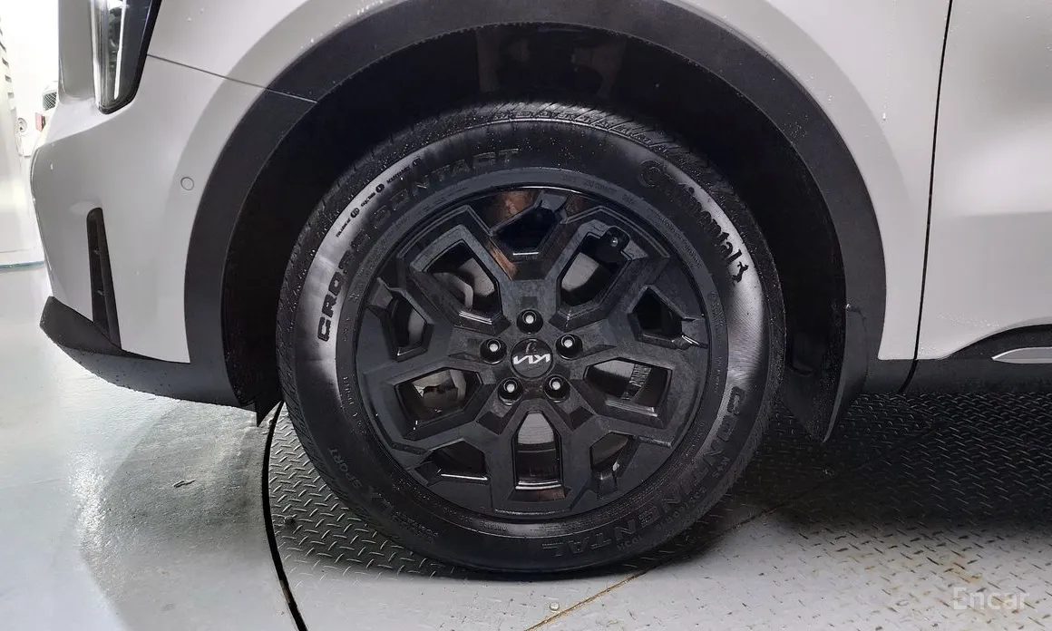 Фото 5 - Kia Sorento