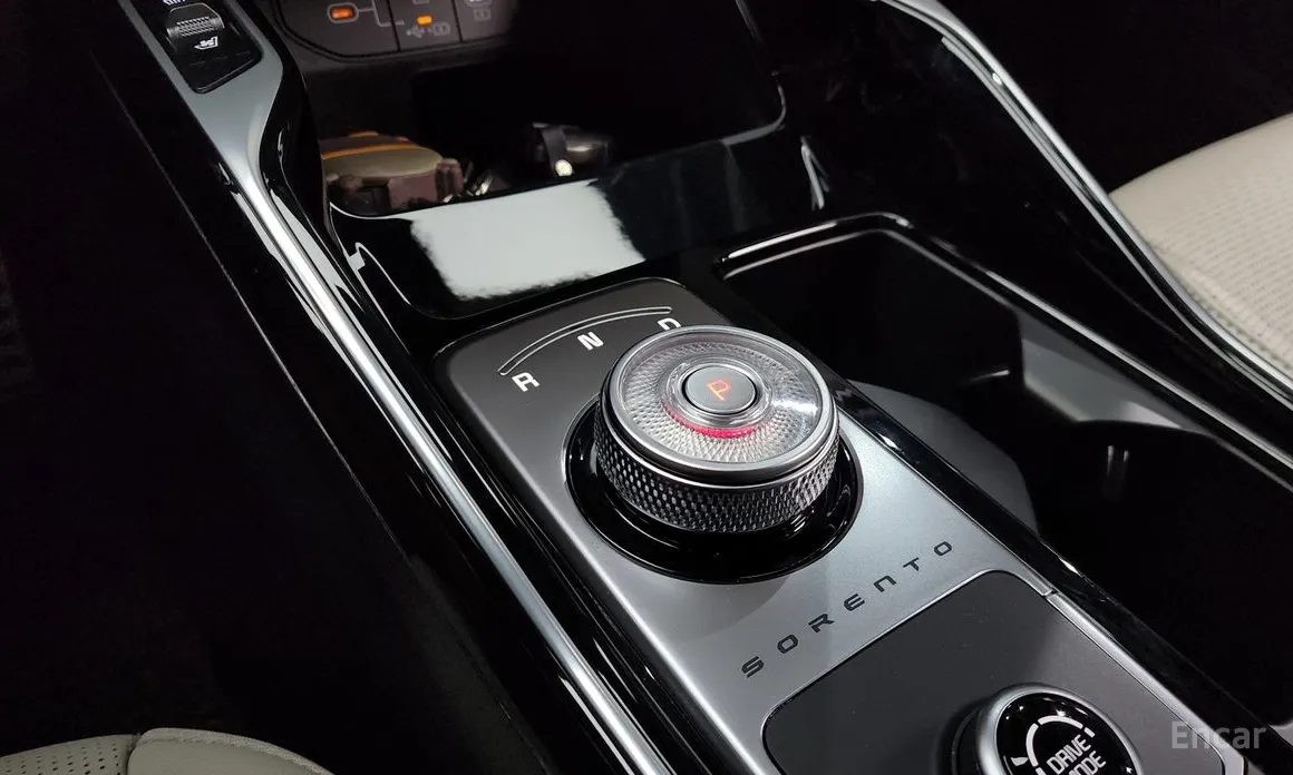 Фото 9 - Kia Sorento