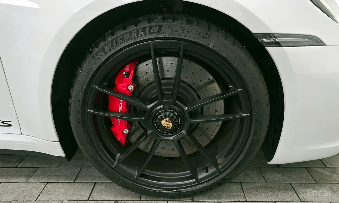 Фото 5 - Porsche 911