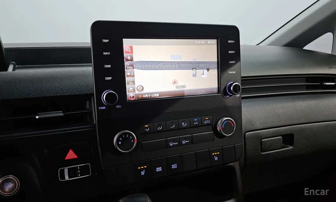 Фото 14 - Hyundai Staria