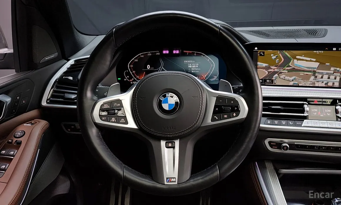 Фото 17 - BMW X5