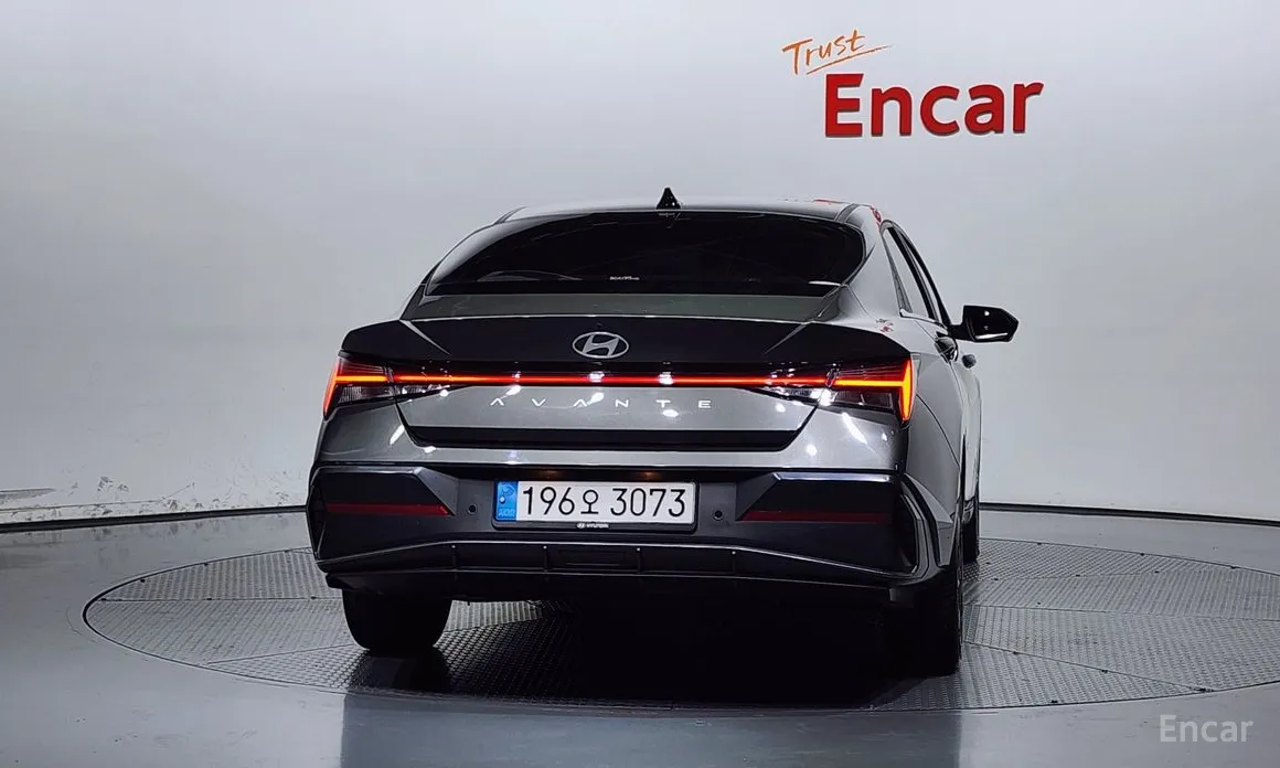 Фото 4 - Hyundai Avante