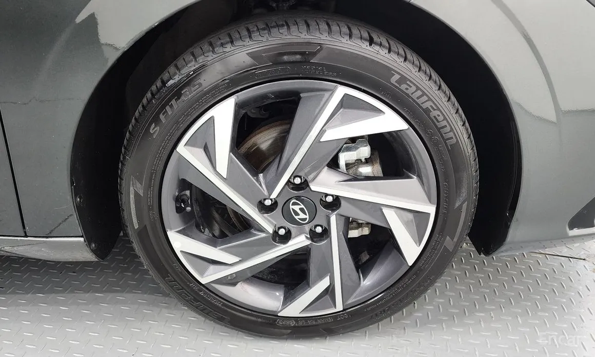 Фото 5 - Hyundai Avante