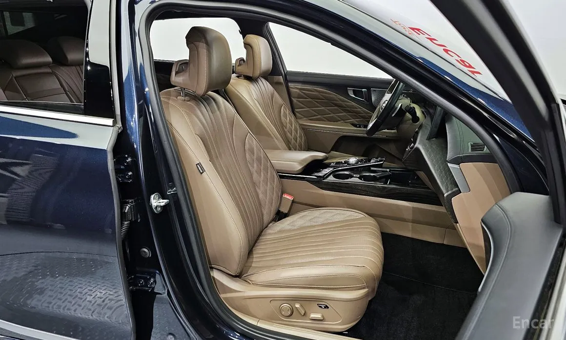 Фото 10 - Kia K8