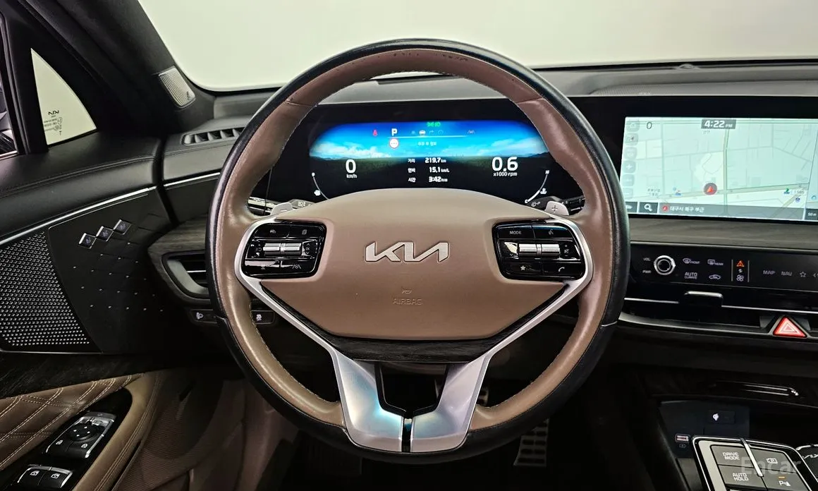 Фото 13 - Kia K8