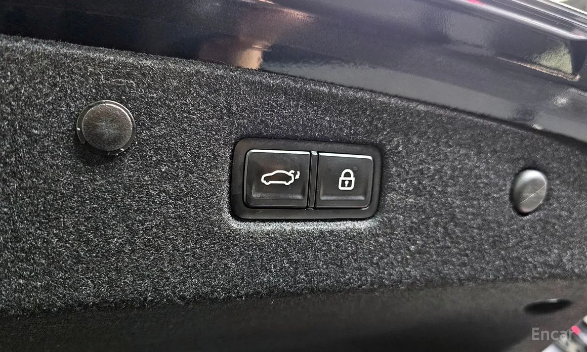 Фото 19 - Kia K8