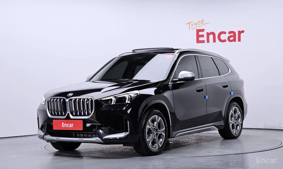 Фото 1 - BMW iX1