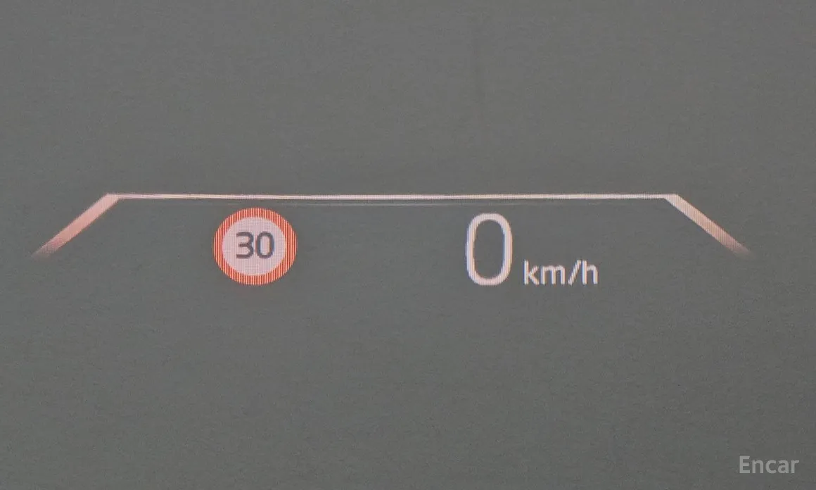 Фото 16 - BMW iX1