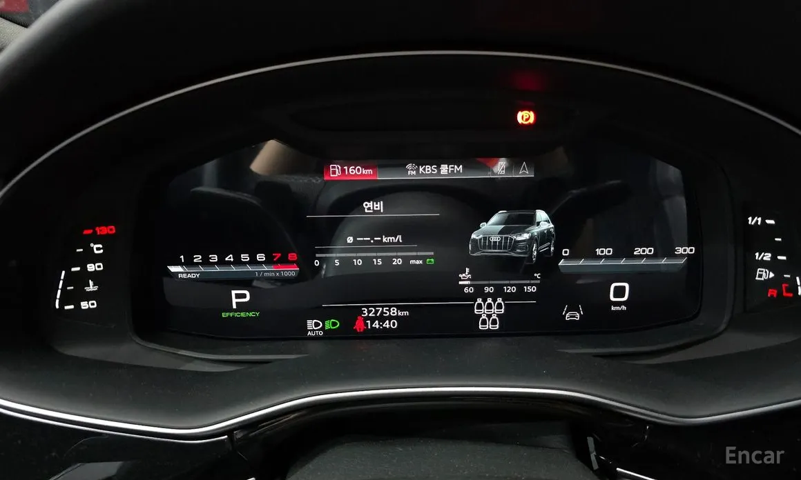 Фото 8 - Audi Q7