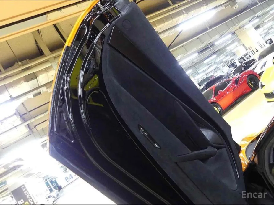 Фото 11 - McLaren 750S