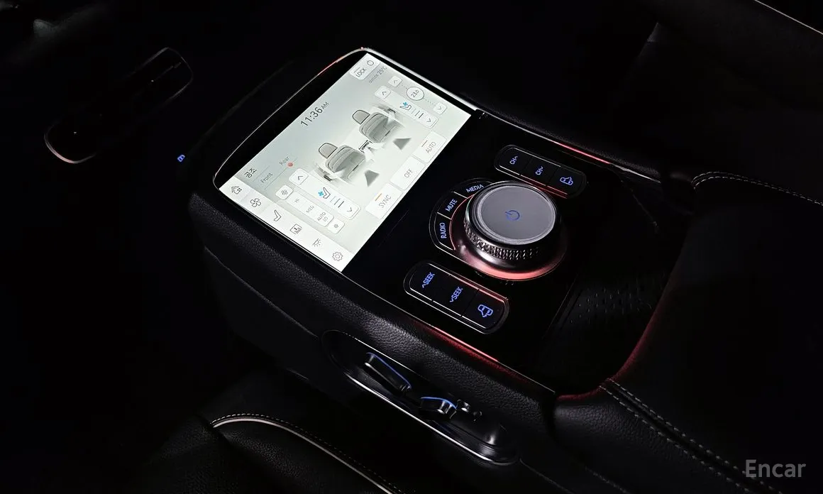 Фото 18 - Genesis G90