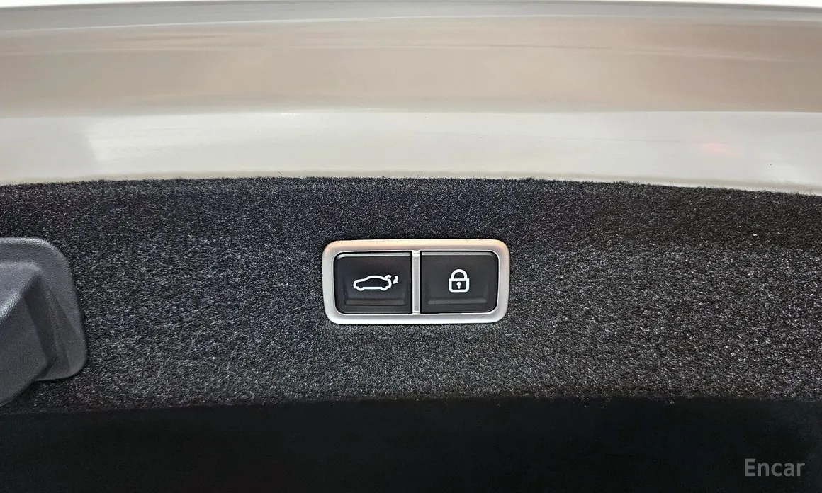 Фото 19 - Genesis G90