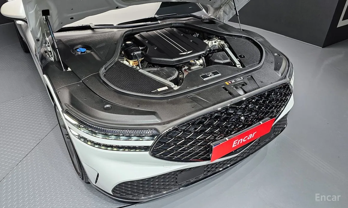 Фото 6 - Genesis G90