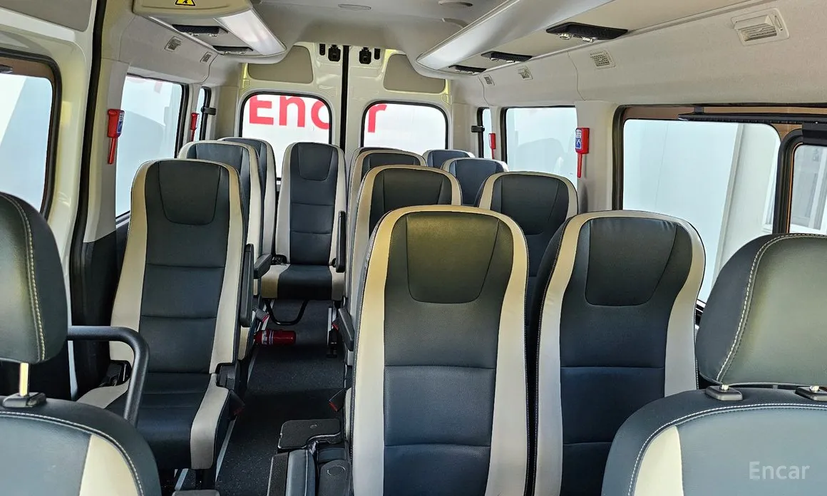 Фото 12 - Hyundai Solati