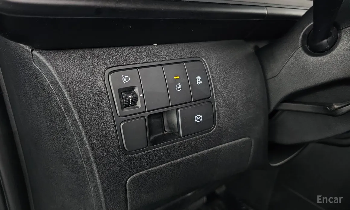 Фото 18 - Hyundai Staria