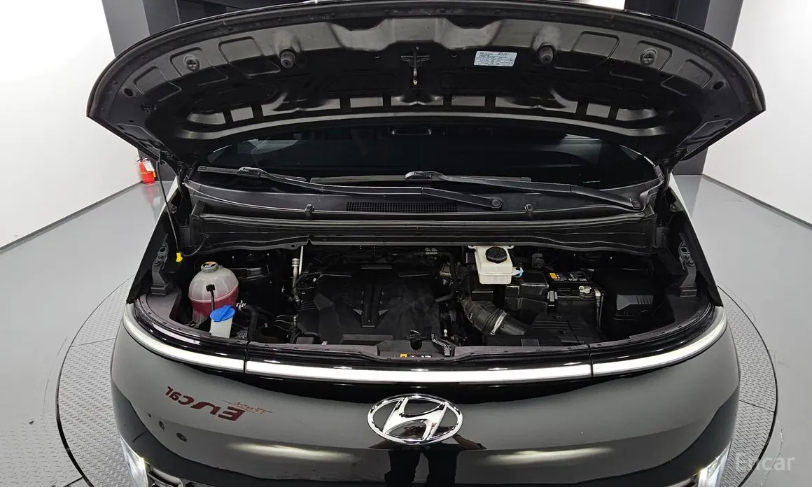 Фото 6 - Hyundai Staria