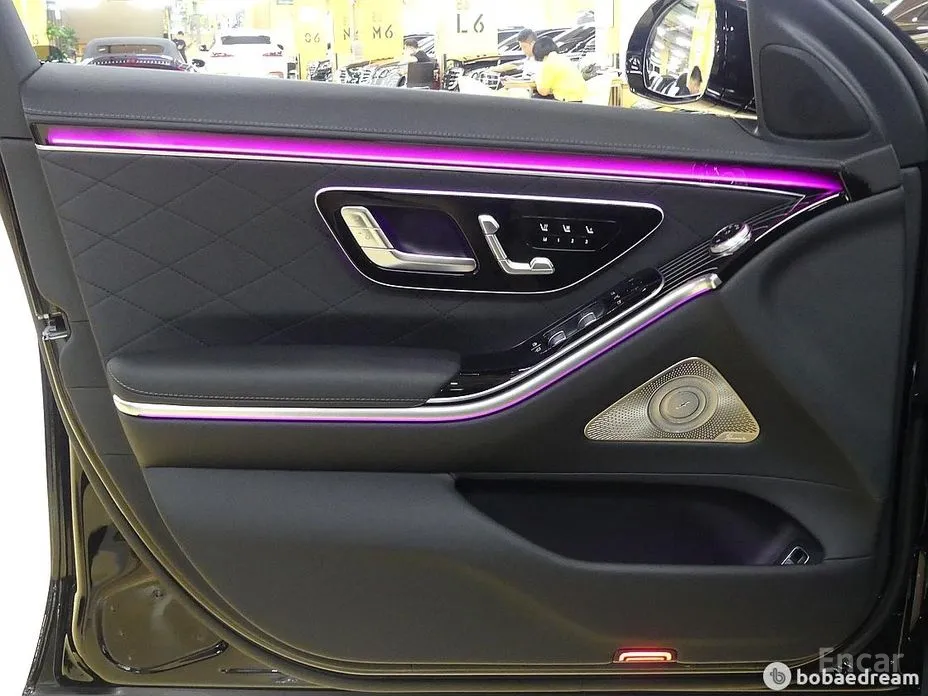 Фото 10 - Mercedes-Benz S-Class