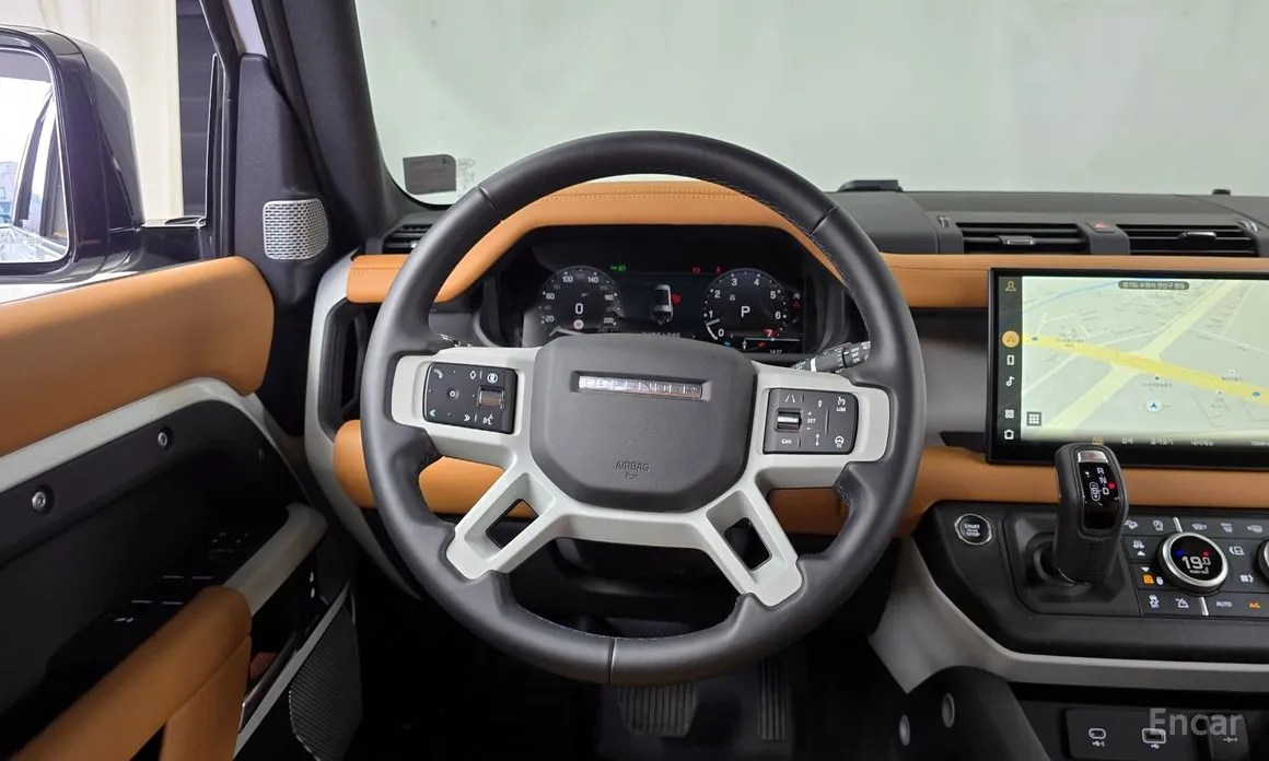 Фото 13 - Land Rover Defender