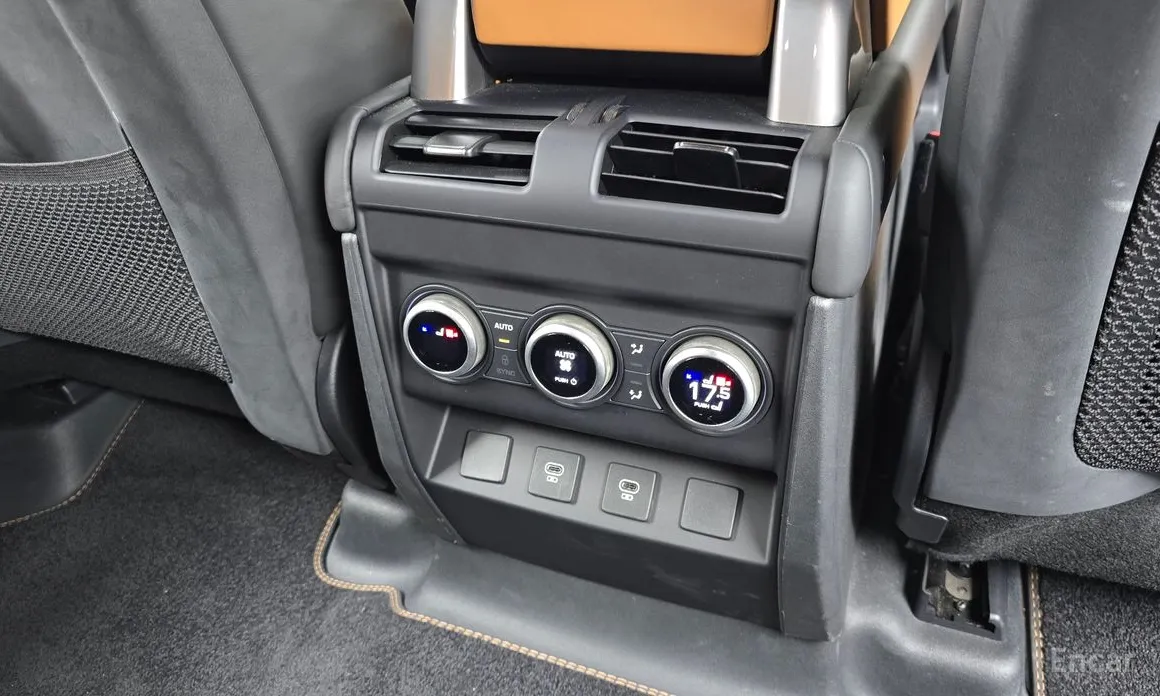 Фото 19 - Land Rover Defender