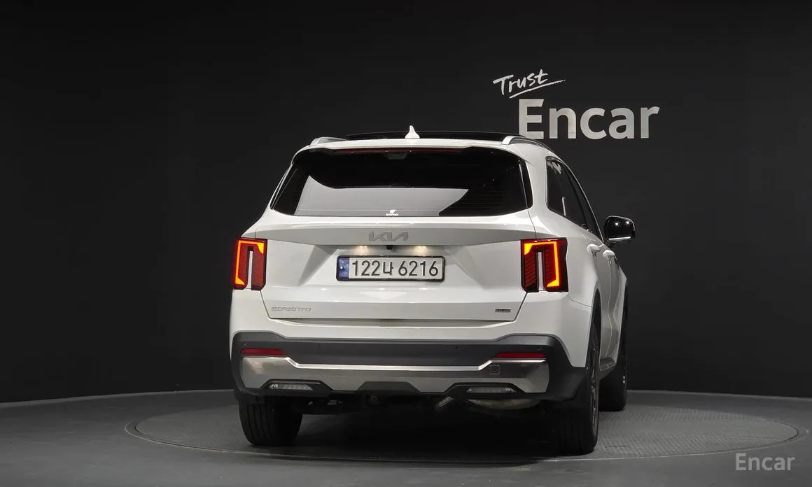 Фото 4 - Kia Sorento