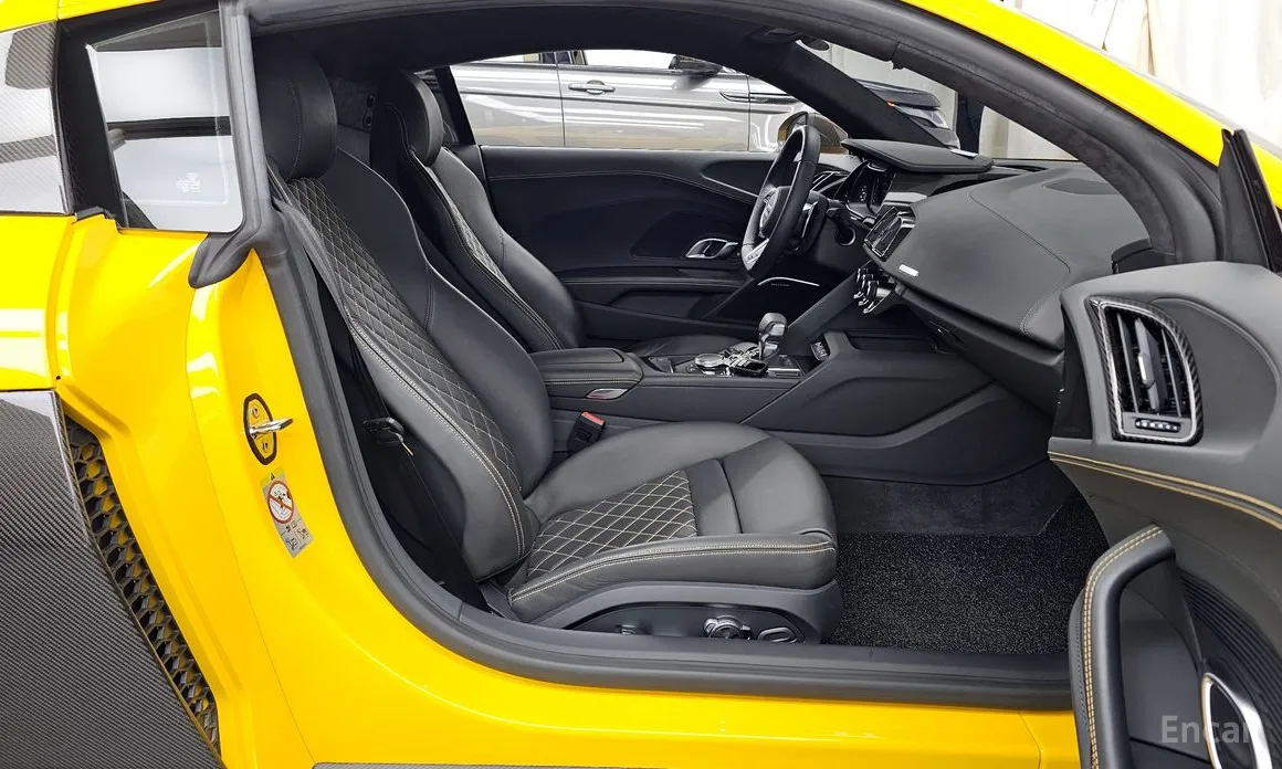 Фото 11 - Audi R8