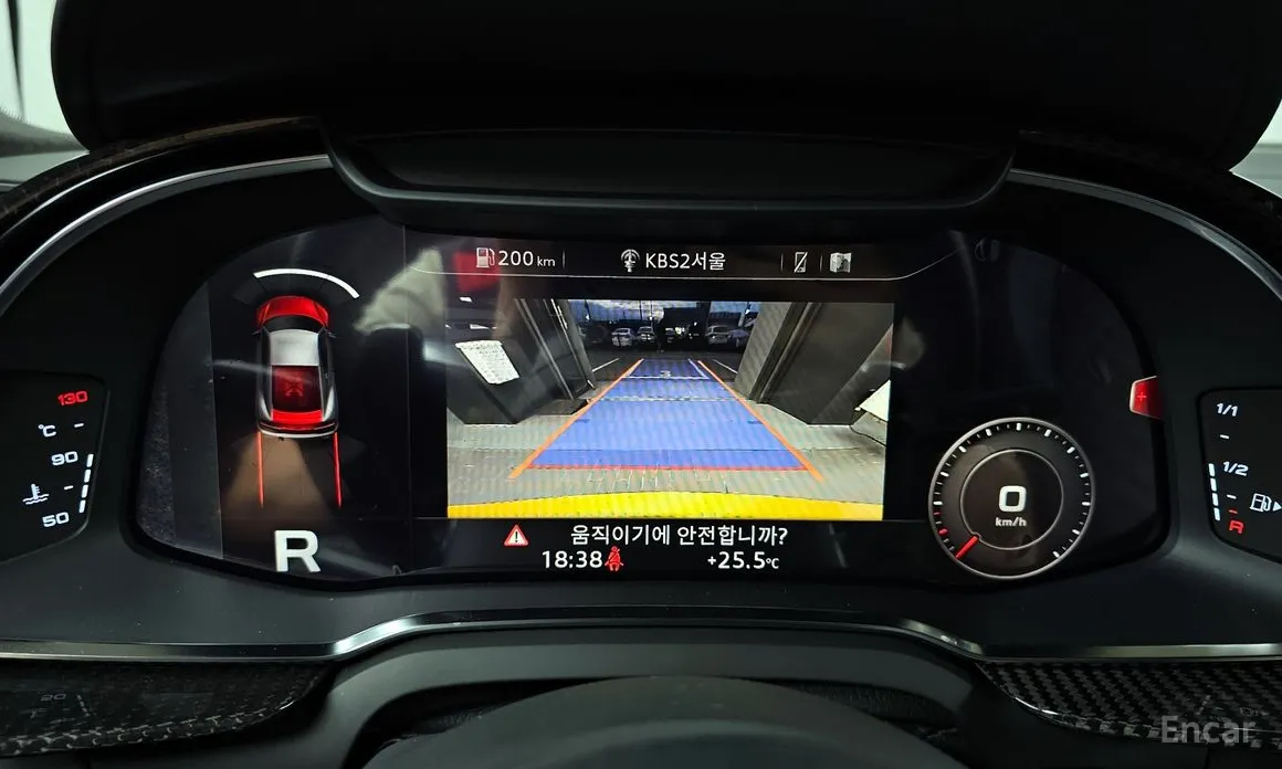 Фото 14 - Audi R8